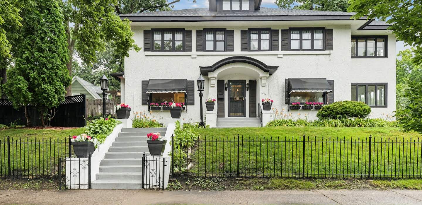 House with garden