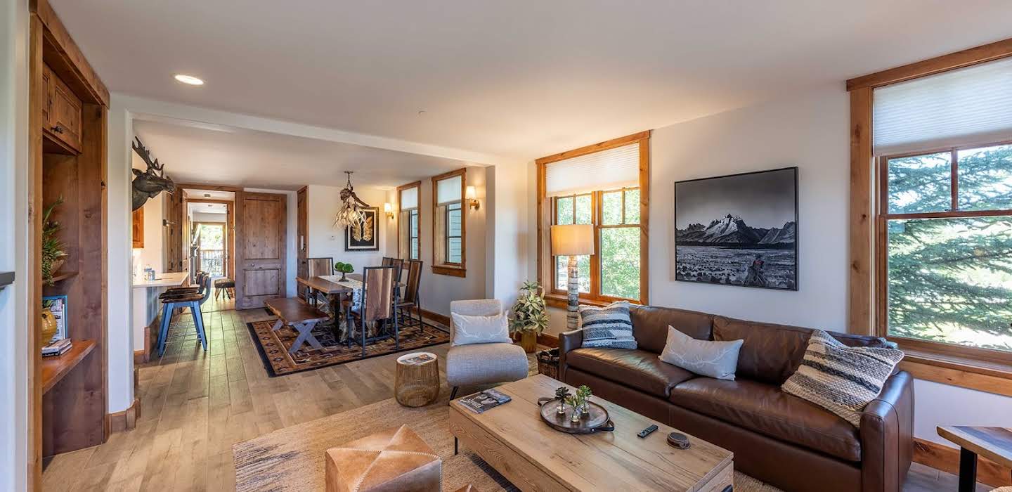 Apartment with terrace